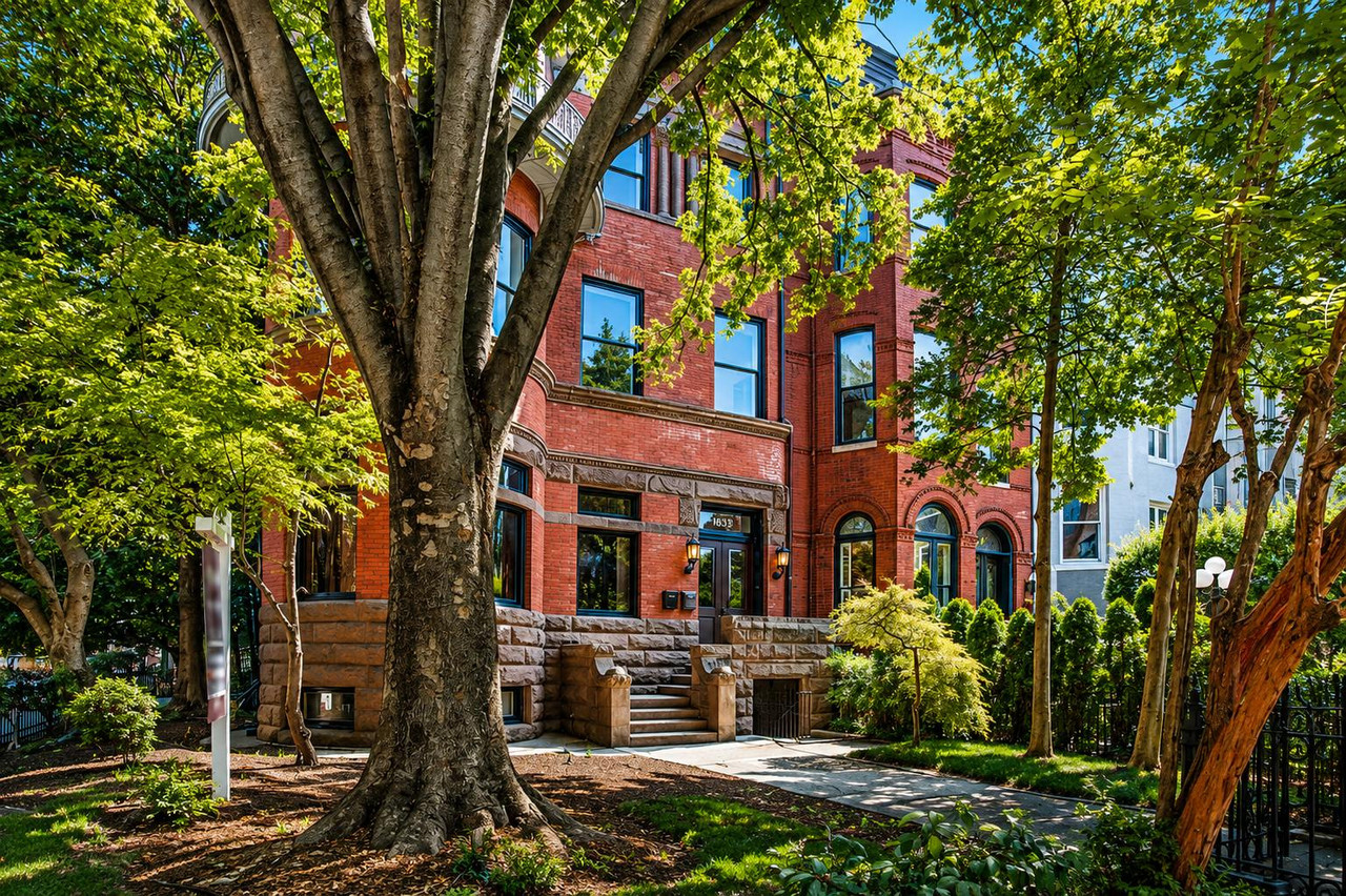 1633 16th St NW, Washington, DC 20009 luxury property exterior