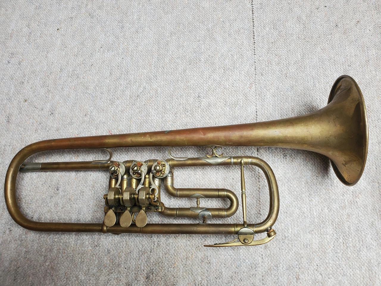 Rotary horn (1)