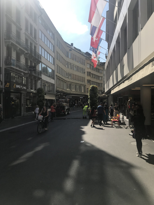 EE40EF86-06C9-49D2-BD2D-4A841151AEC1