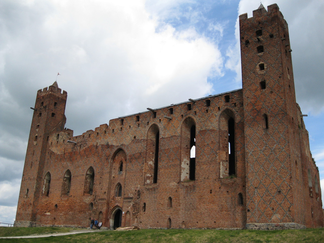 radzyń chełmiński - zamek w pełnej krasie