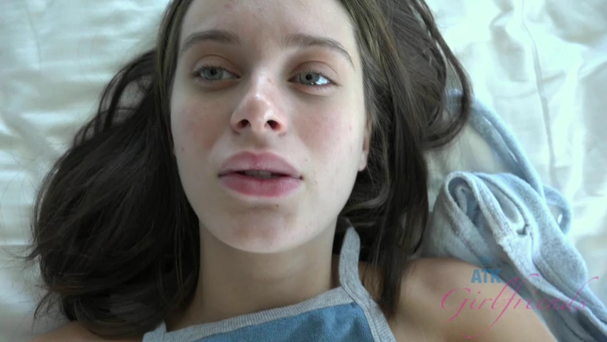 LRhoades - ATKG!rlfr!3nd$ - 081717 SD.mp4_snapshot_07.10.429