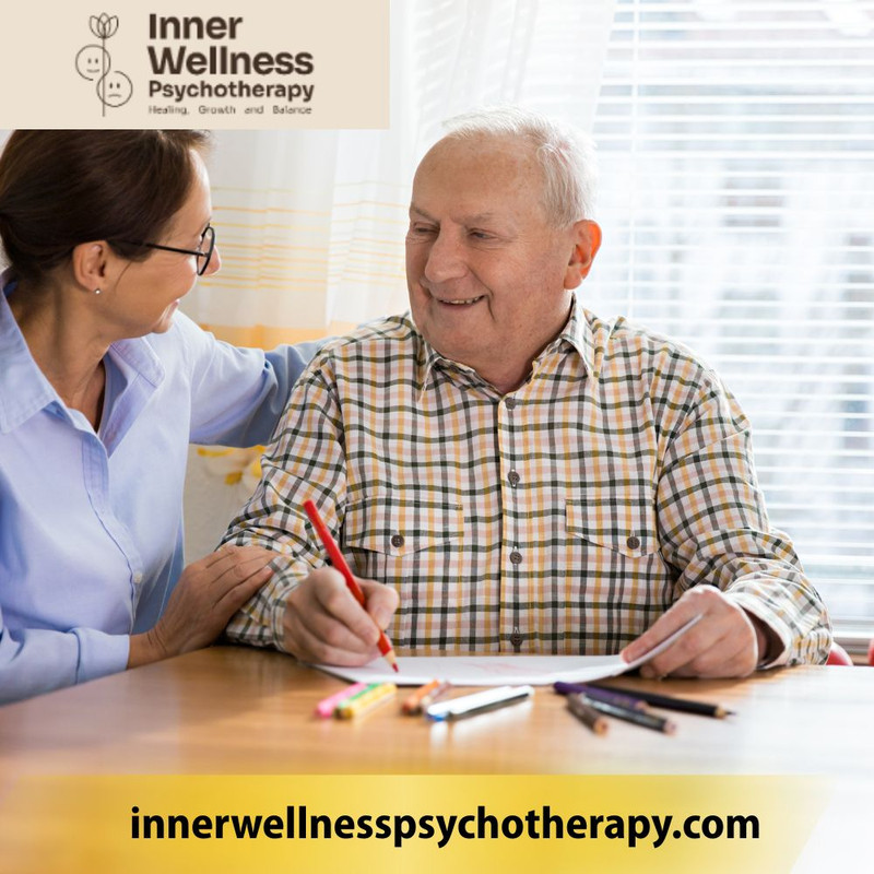 Strengthening Bonds with Family Therapy Support