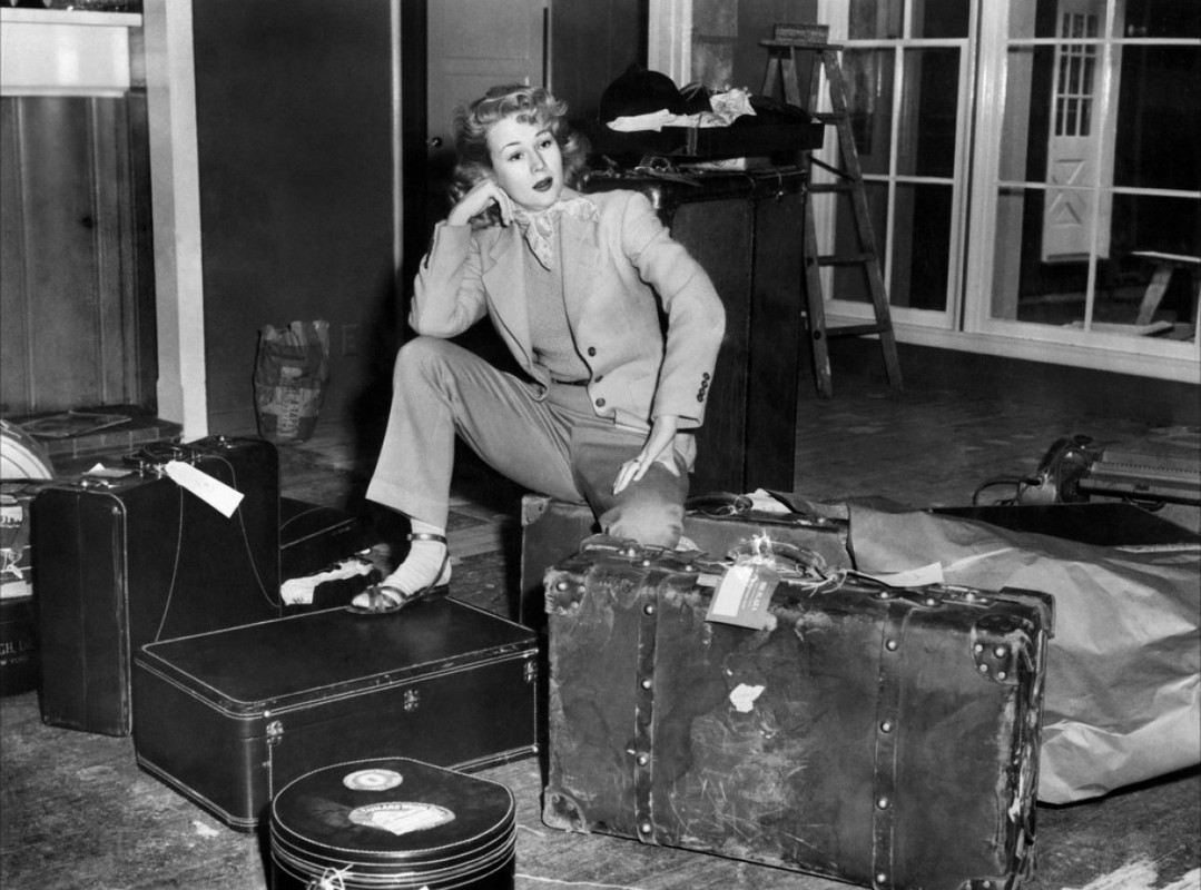 Virginia_Mayo_a43