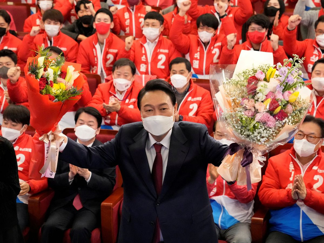 Candidato opositor de Corea del Sur asume la presidencia