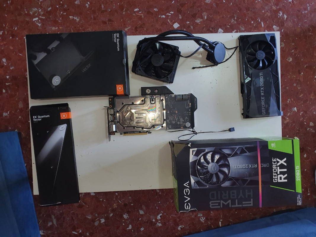 photo_5929292083040993940_y