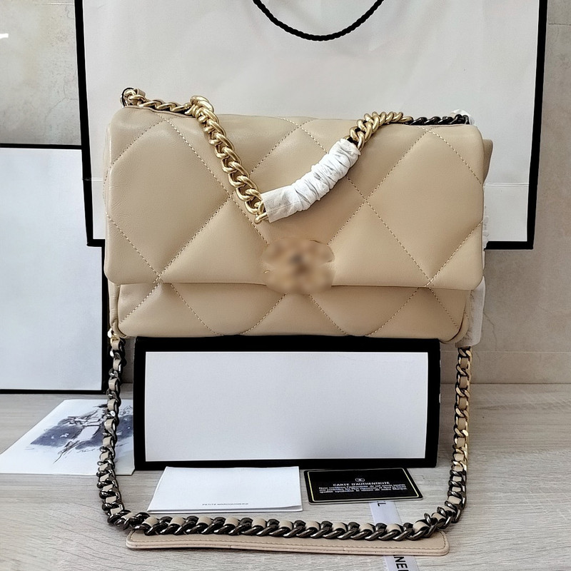 CH – Golden