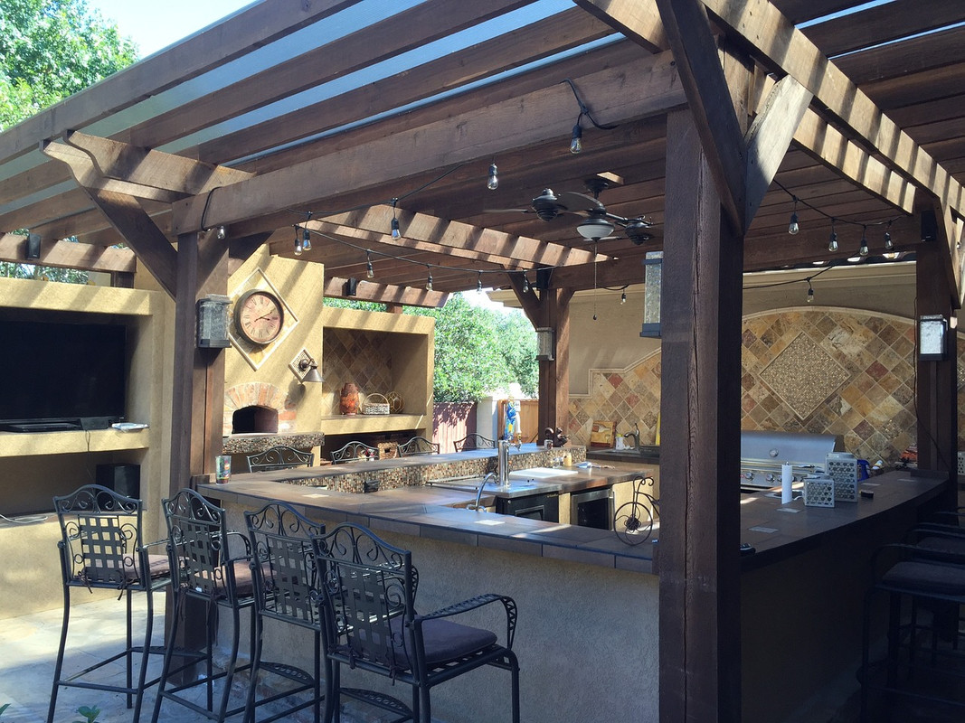 5 Most Innovative Outdoor Kitchen Ideas