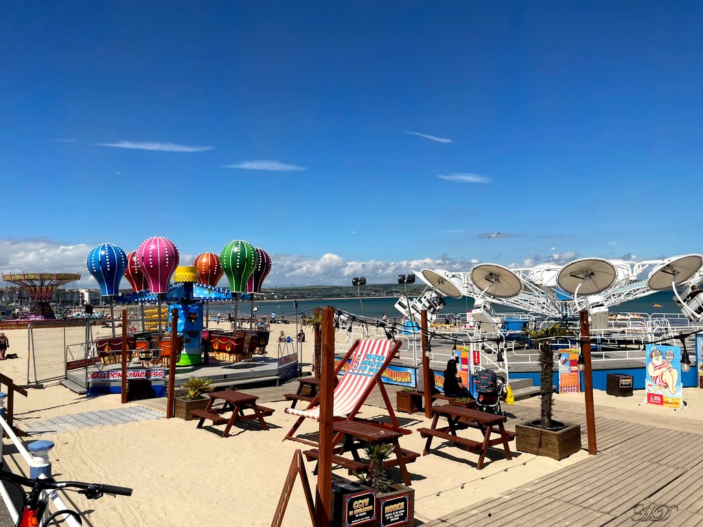 beach-2-weymouth-HD.jpg