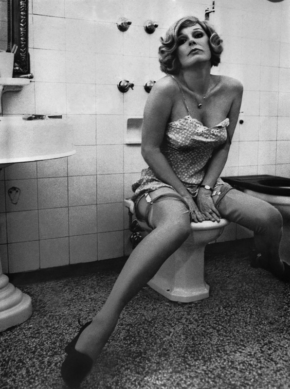 elke_sommer_me09