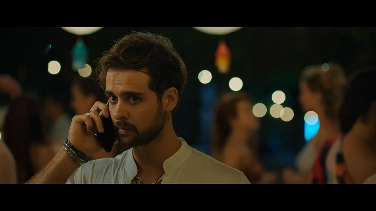 Fake Profile 2025 S02E01 NF 1080p WEB DDP x264-NM21vi.mkv_snapshot_36.36.194