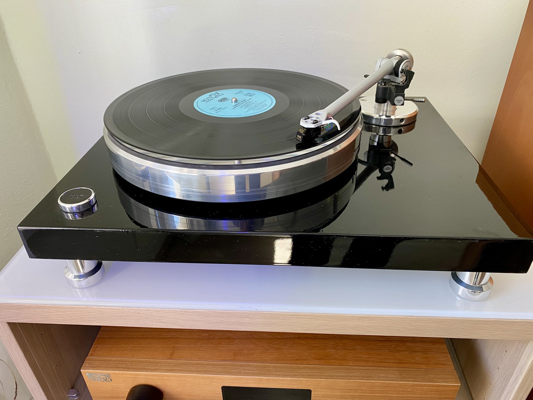 2CB09681-DD5D-4C6B-A473-85786393FDB3