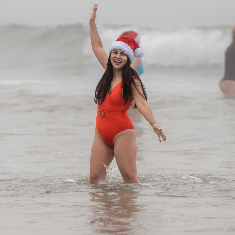swim assrt474 Langland Boxing Day Swim 2024