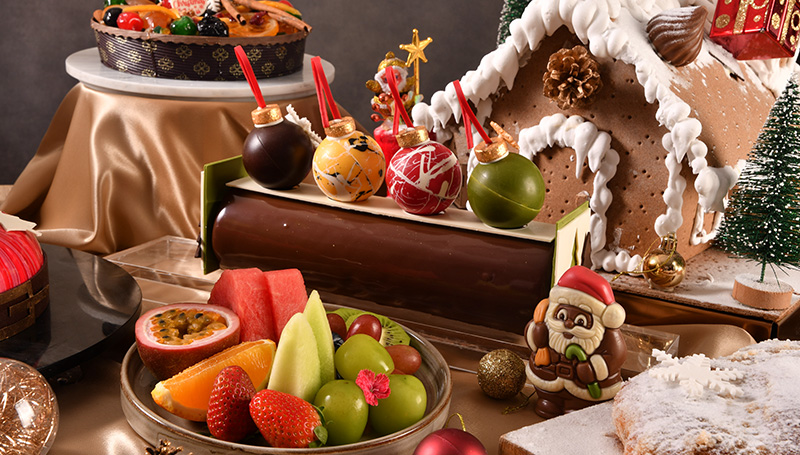 Christmas Eve Buffet Dinner at Plate Restaurant Carlton Hotel 4