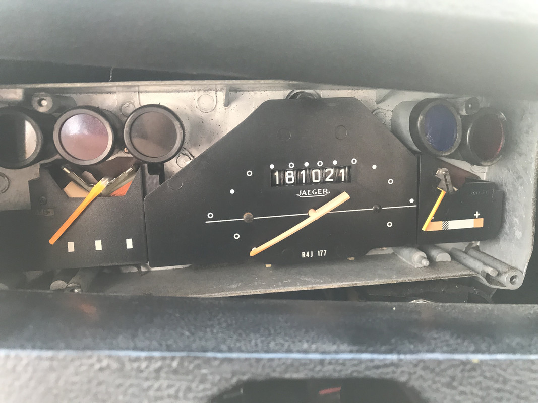 E2AB6F8A-78BD-49FE-925C-052B5A333784