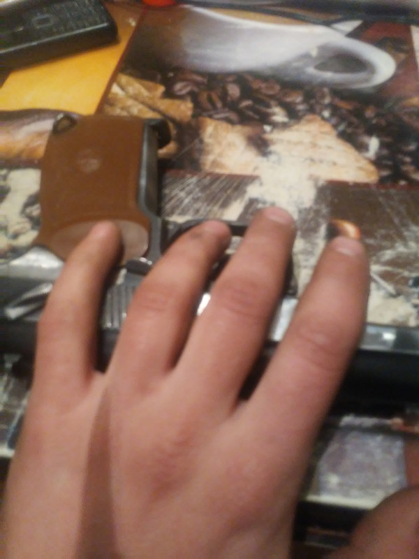 15857570478921665877288