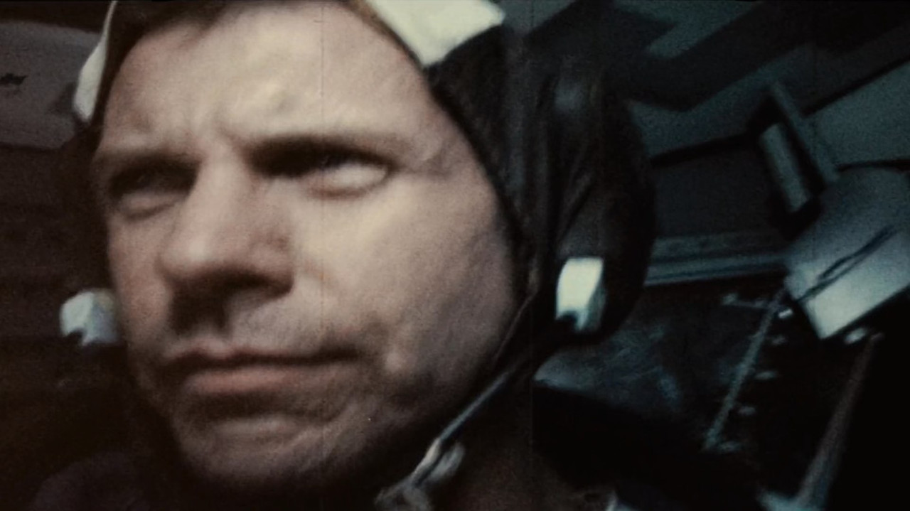 APOLLO 18 mkv snapshot 00 07 44 950