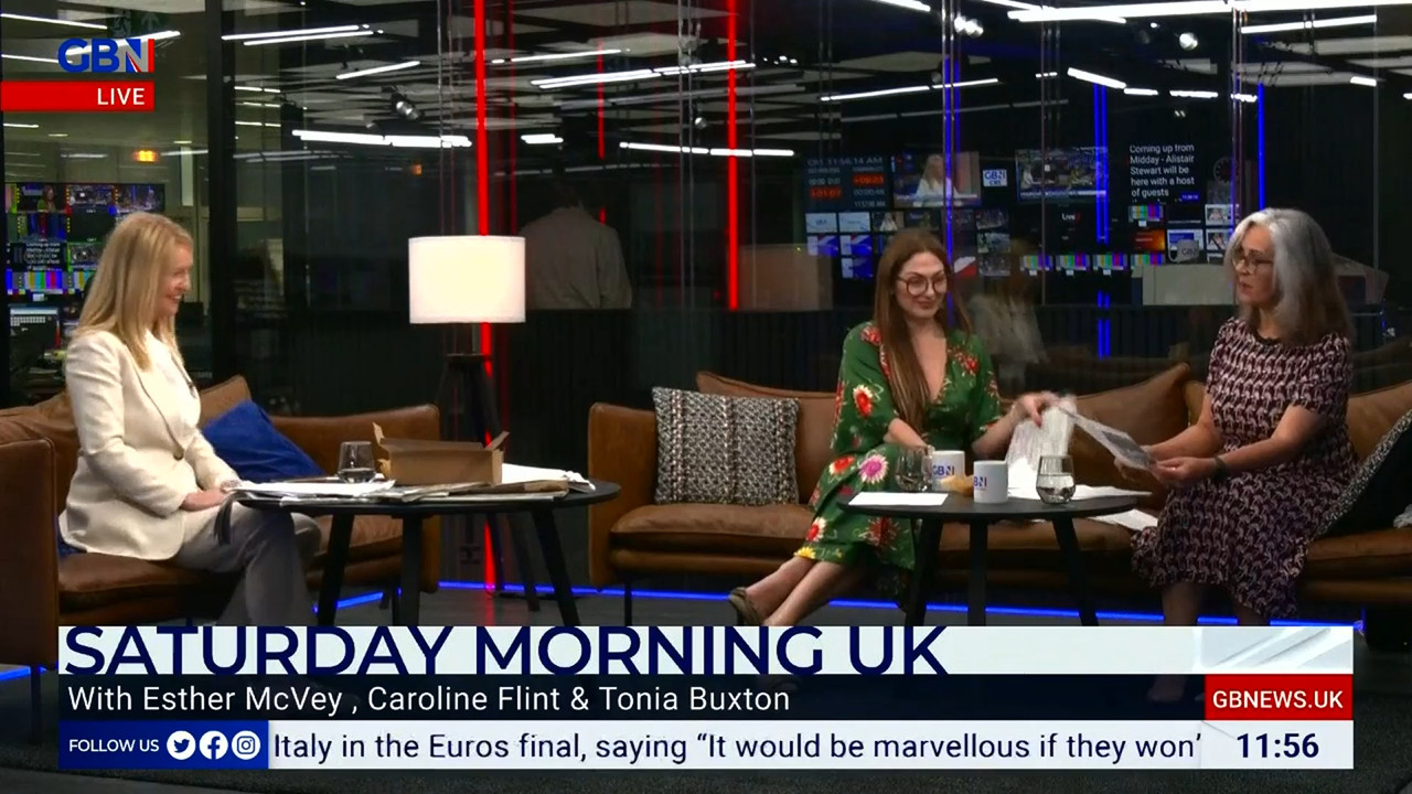 07.10 - 10.00.00 - Saturday Morning UK. Opinion, news and a bit of fu..._001.ts_snapshot_58.13.044