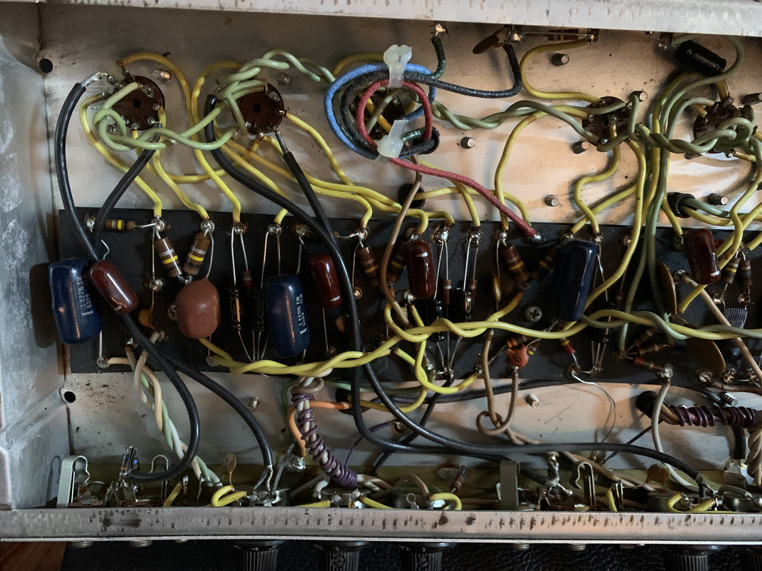 213DF6DE-F8E4-48DA-9072-F2A63FF85BB2