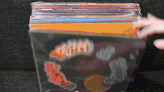 beats-small.gif