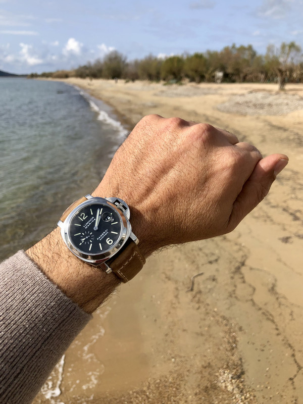 A385C4F6-97EB-43DE-AEF5-477C542828BD