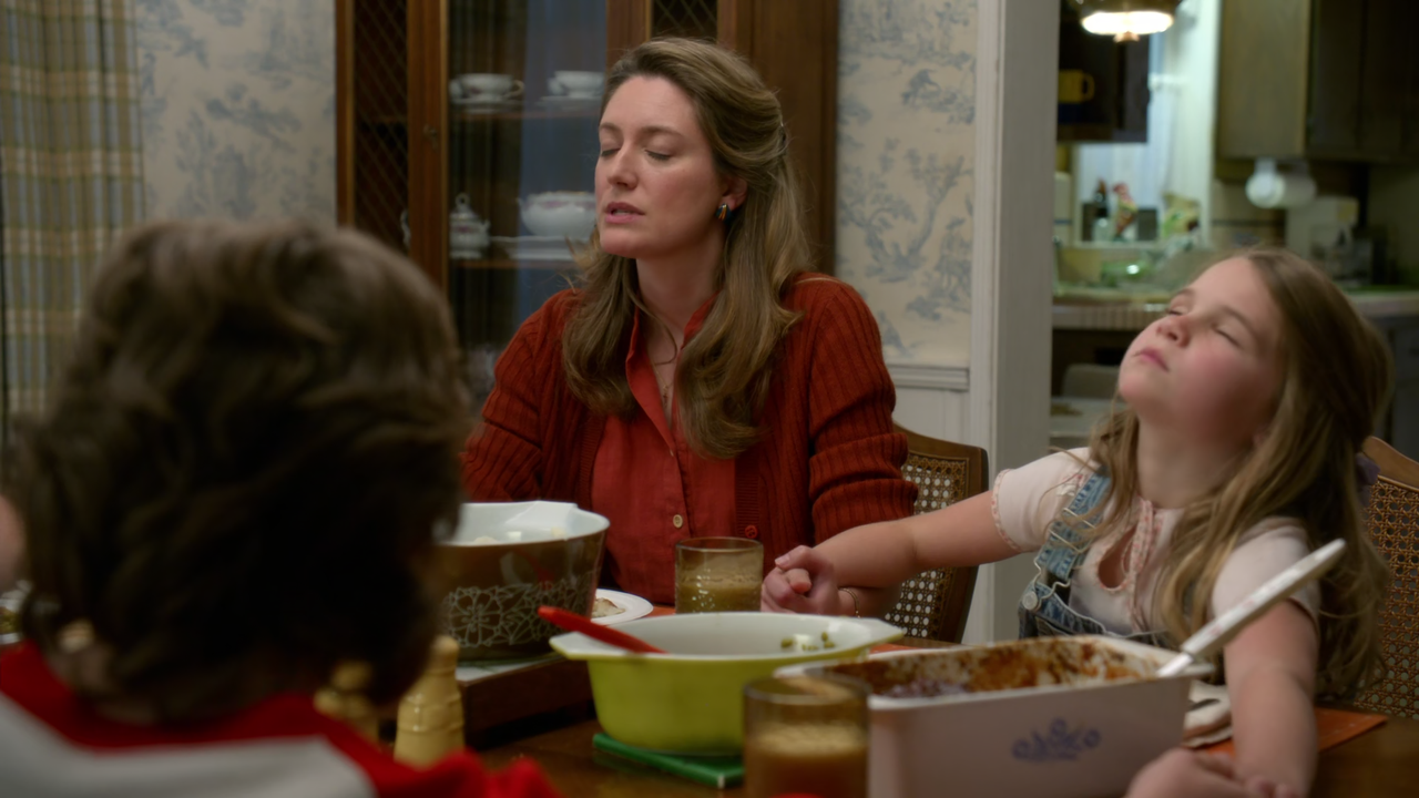 Young.Sheldon.S01E01.Pilot.1080p.10bit.AMZN.WEB-DL.AAC5.1.HEVC-V