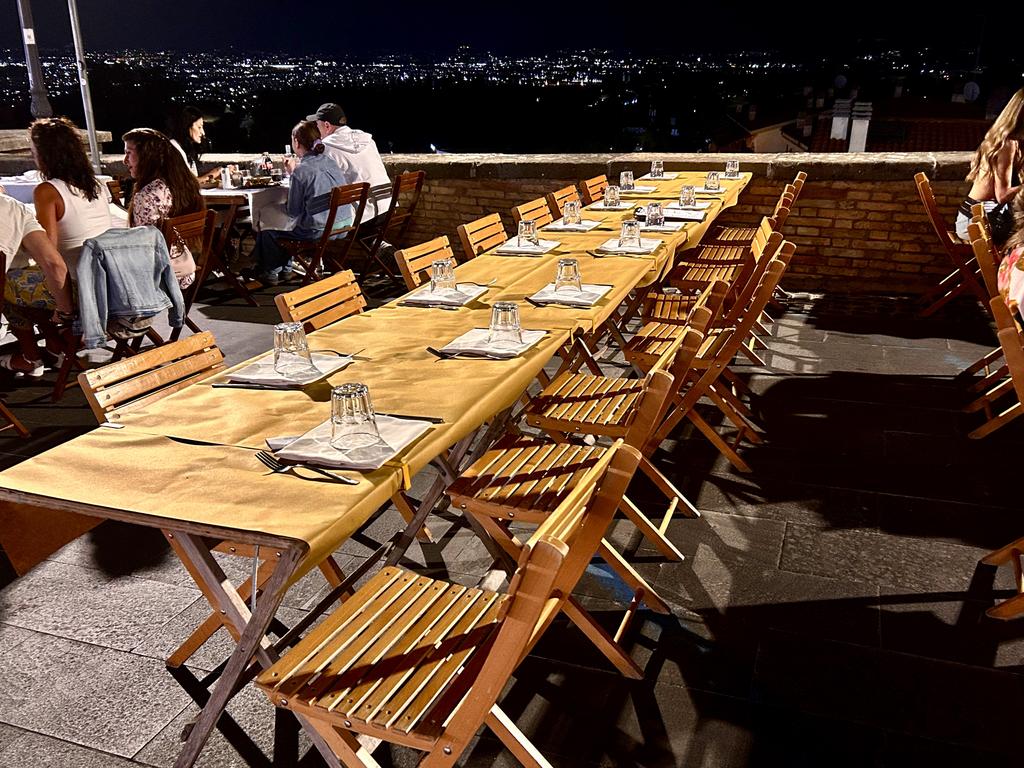 Жаркий сентябрь на побережье Тирренского моря. Жаркий сентябрь на побережье Тирренского моря.