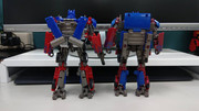 STUDIO-SERIES-SS-32-OPTIMUS-PRIME-IN-HAND-IMAGES-05