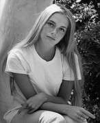 peggy-lipton-b03