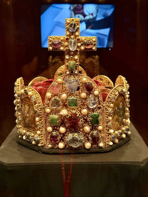 [Linked Image from i.postimg.cc]