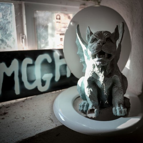 My Cousin's Girlfriend's House - PP/EP (2026)