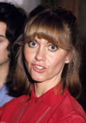 Olivia-Newton-Johnon-mc93