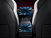Model-3-Performance-Display-Mobile-LHD-v2