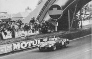 24 HEURES DU MANS YEAR BY YEAR PART ONE 1923-1969 - Page 36 55lm03-F375-LM-U-Maglioli-P-Hill-1