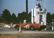 1963 International Championship for Makes 63seb18-F330-TRI-P-Rodriguez-G-Hill-2