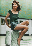 elisabeth-sladen-c13