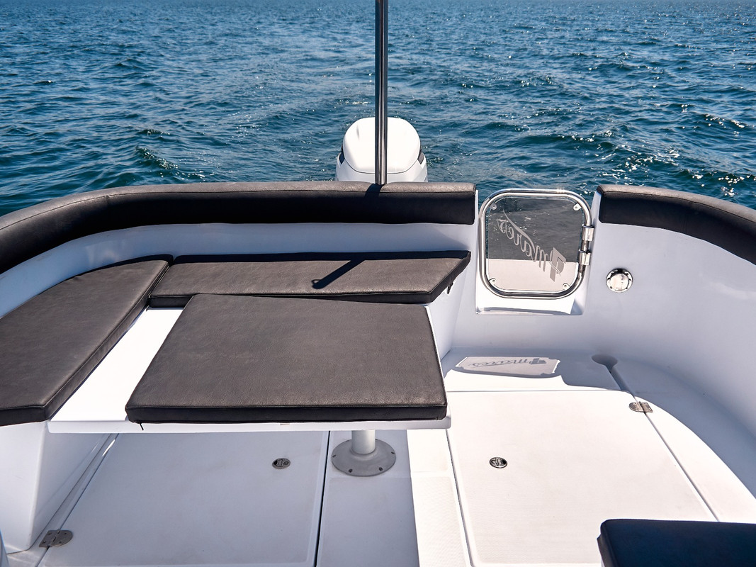 A8D14A9E-5E5F-43E1-A2A6-D692CD030609