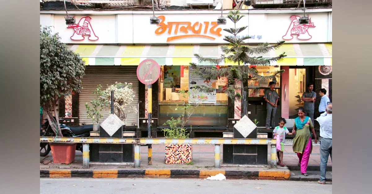 Aaswad, Dadar West