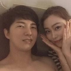 hwang go-eun and chester koong in answer #2419905