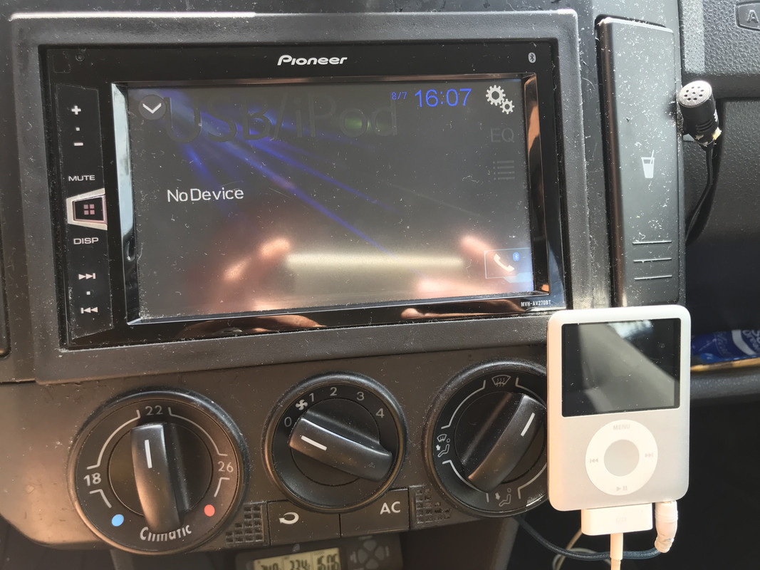 CB4B28E0-8FCB-46F4-952A-4245E31479E1