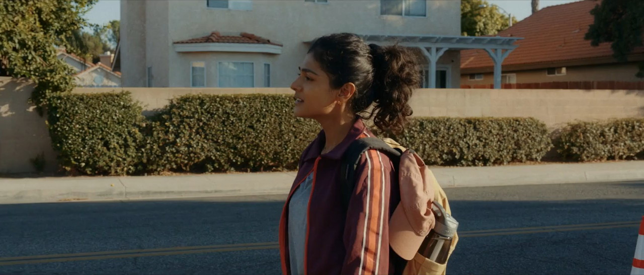 I Want to Talk 2024 WebRip [Hindi] 480p, 720p ESub Screenshot