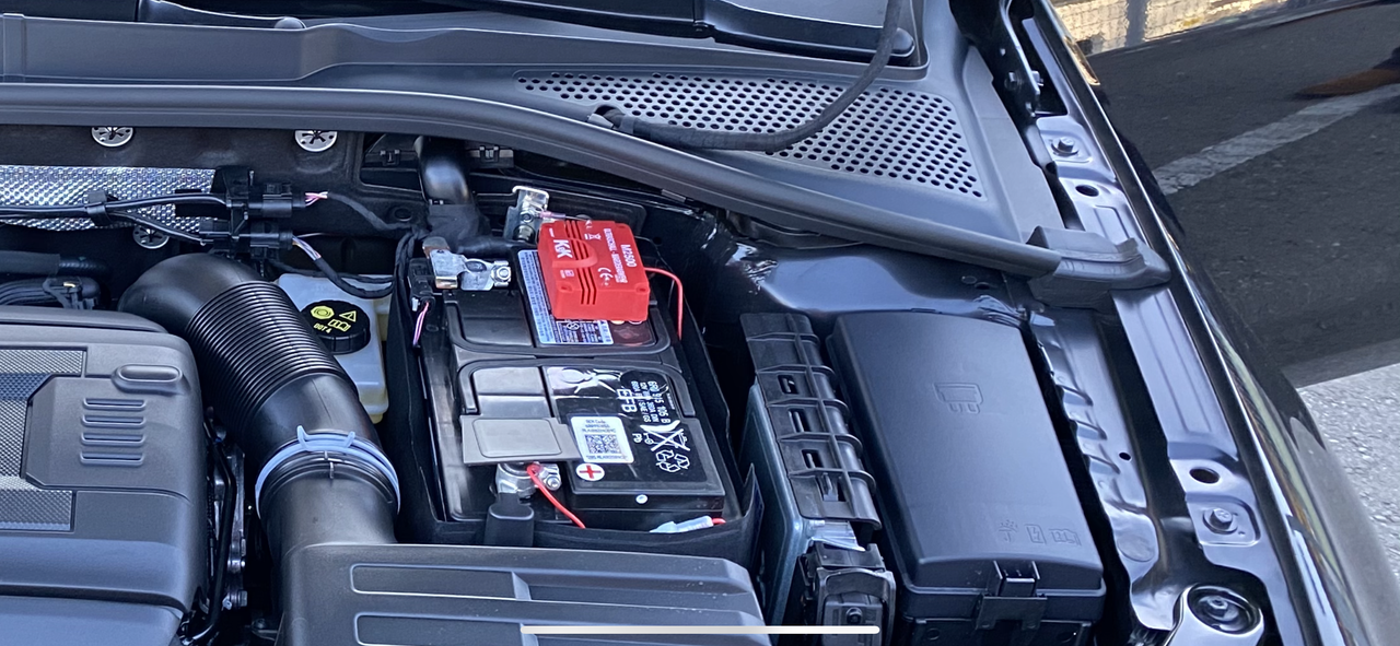 0DB979B3-F75F-47E2-BC59-1C50A0D90BE6