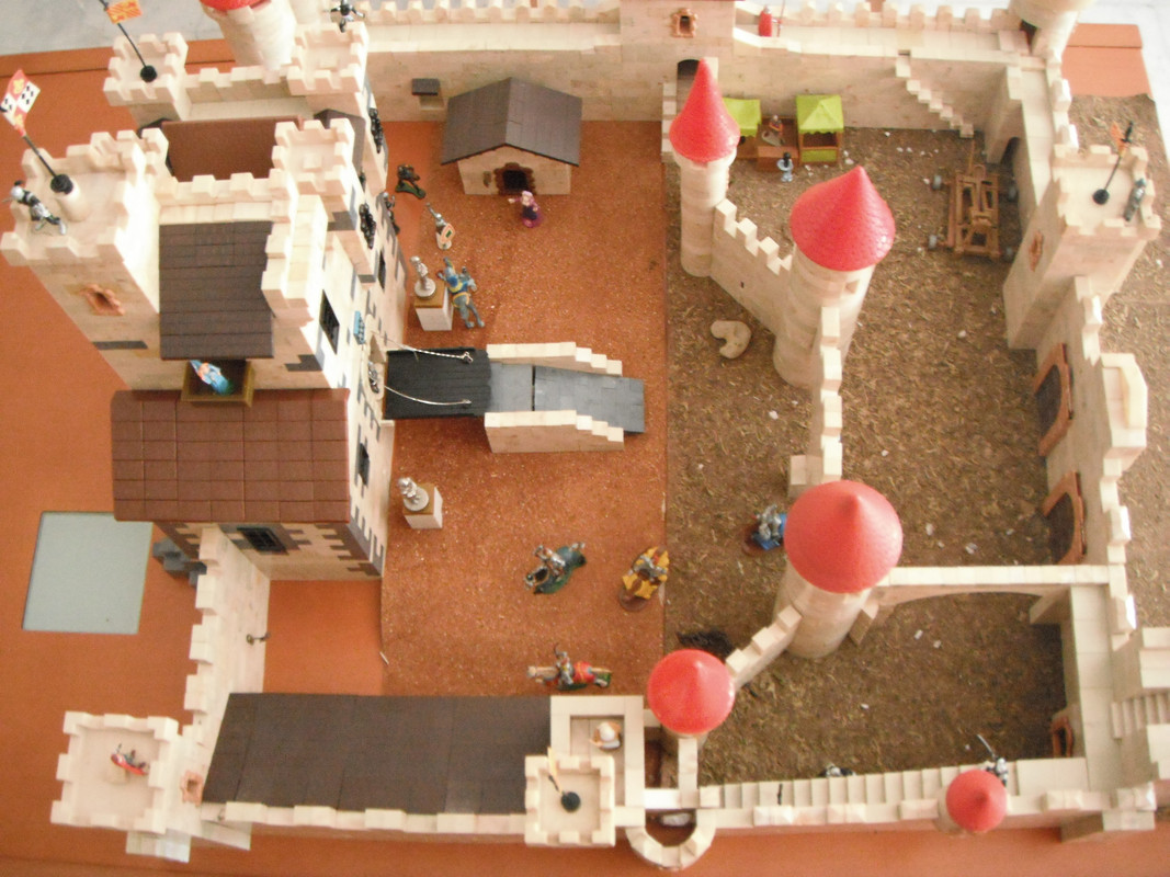 El Castillo de las Dos Puertas - Vista cenital i