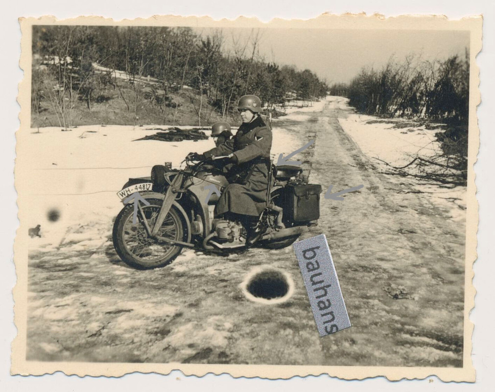 Foto Wehrmacht Motorrad, Krad Zündapp, Soldaten, Ausrüstung 2.WK