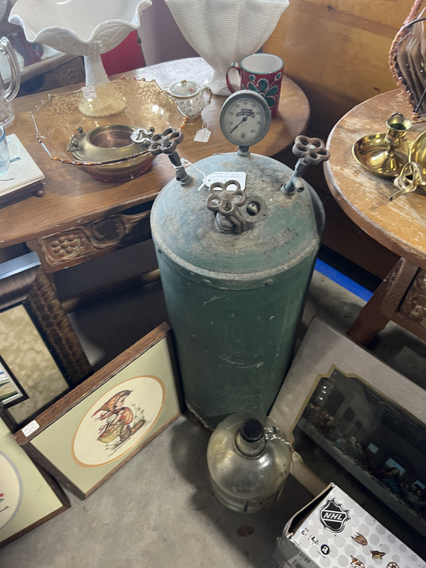 62567A75-8BB6-4FF5-B3EB-A1A3561624D2