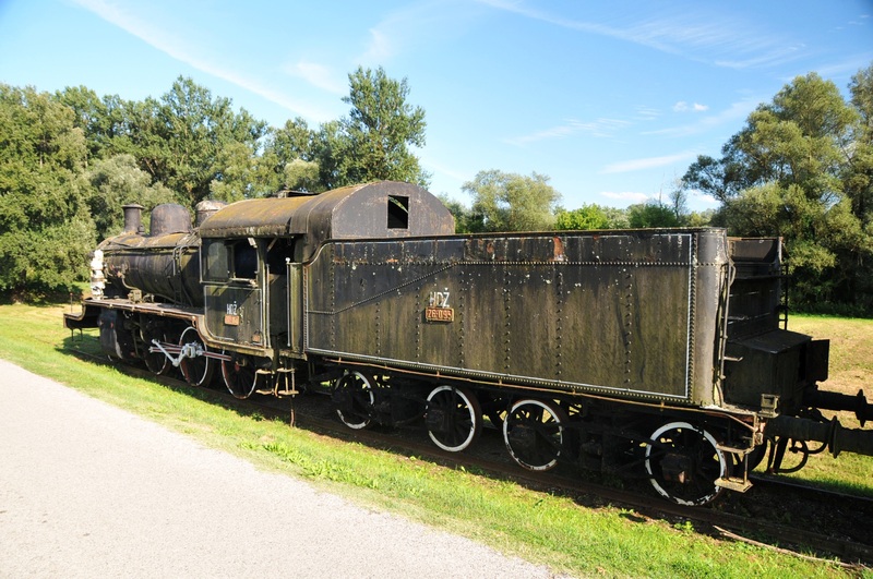 Povijesni vlakovi Jasenovac-spomen-podru-je-414-051