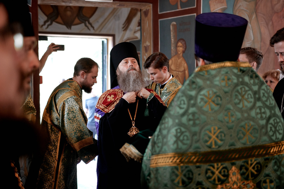 Empty-Name-42-resized