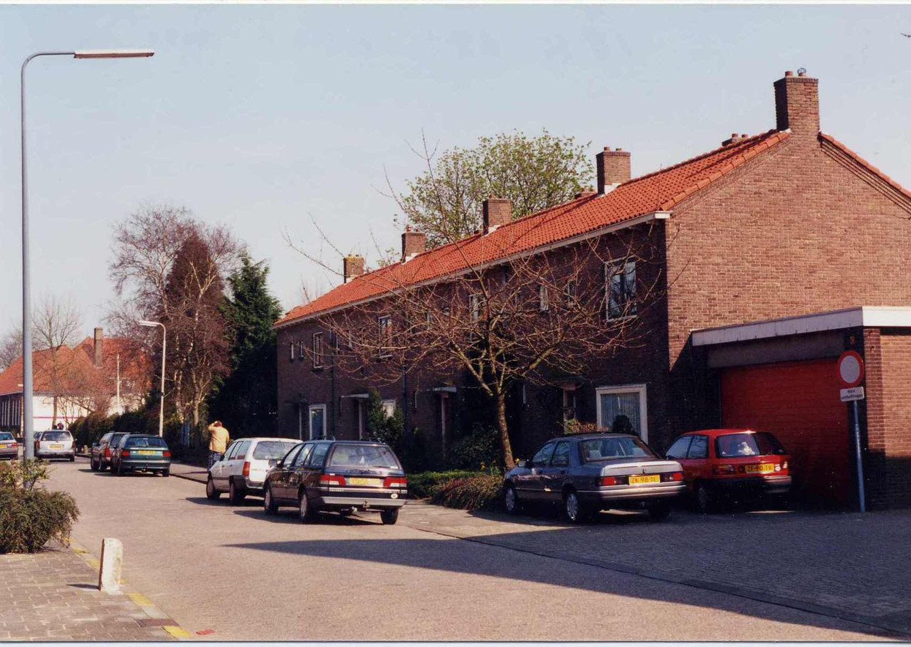 1219-221-004.jpg