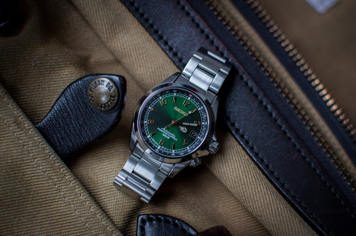 budget - Montre pour toute occasion : 700e de budget Alpinistedc9