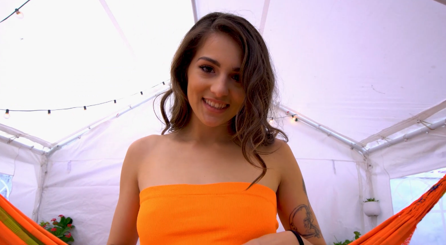 MyGF – Sofie Reyez