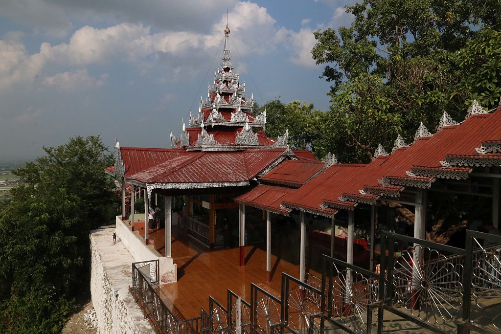https://i.postimg.cc/bJD4Bsrw/IMG-1088.jpg